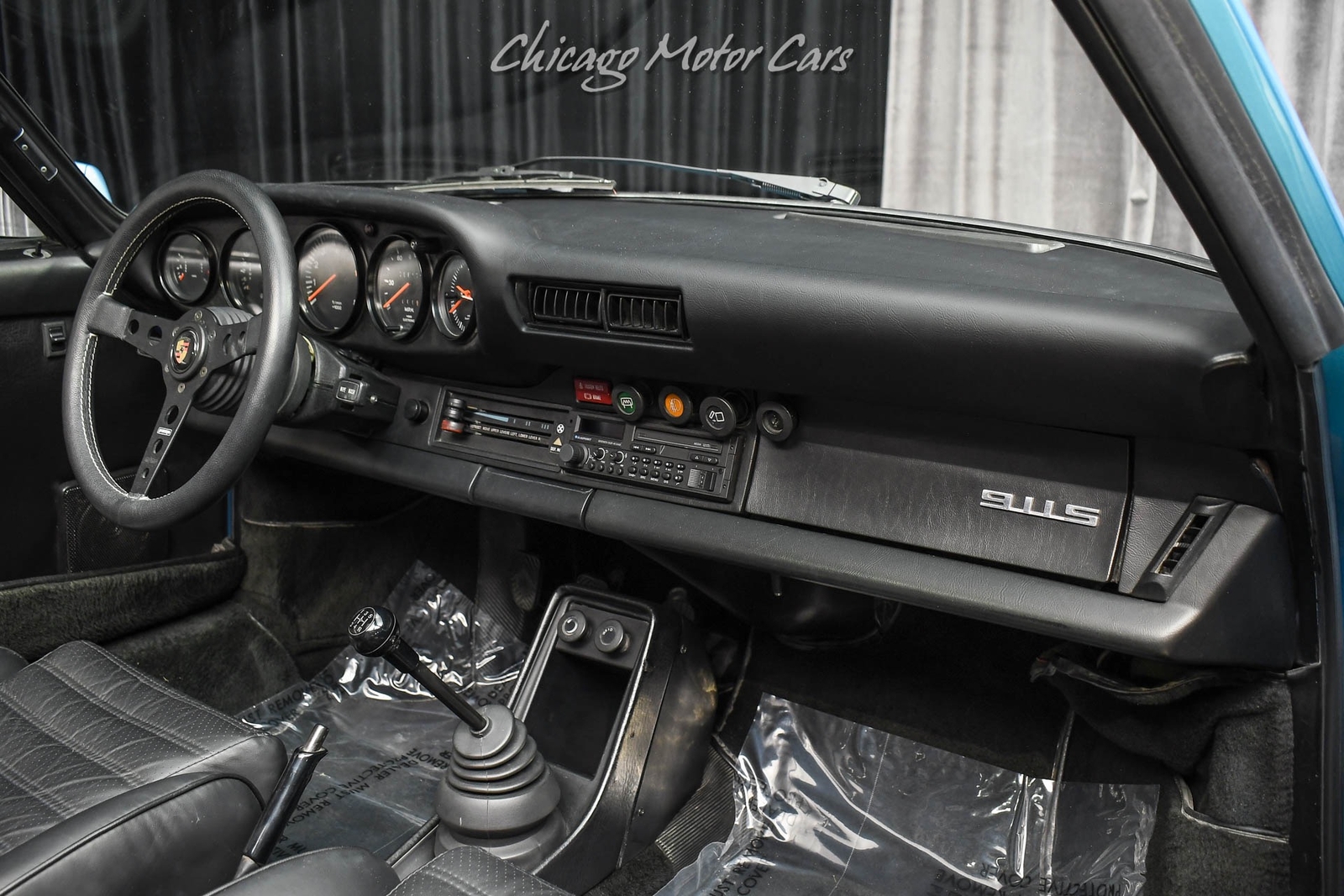 Porsche-911S-Targa-1977-Coupe-21