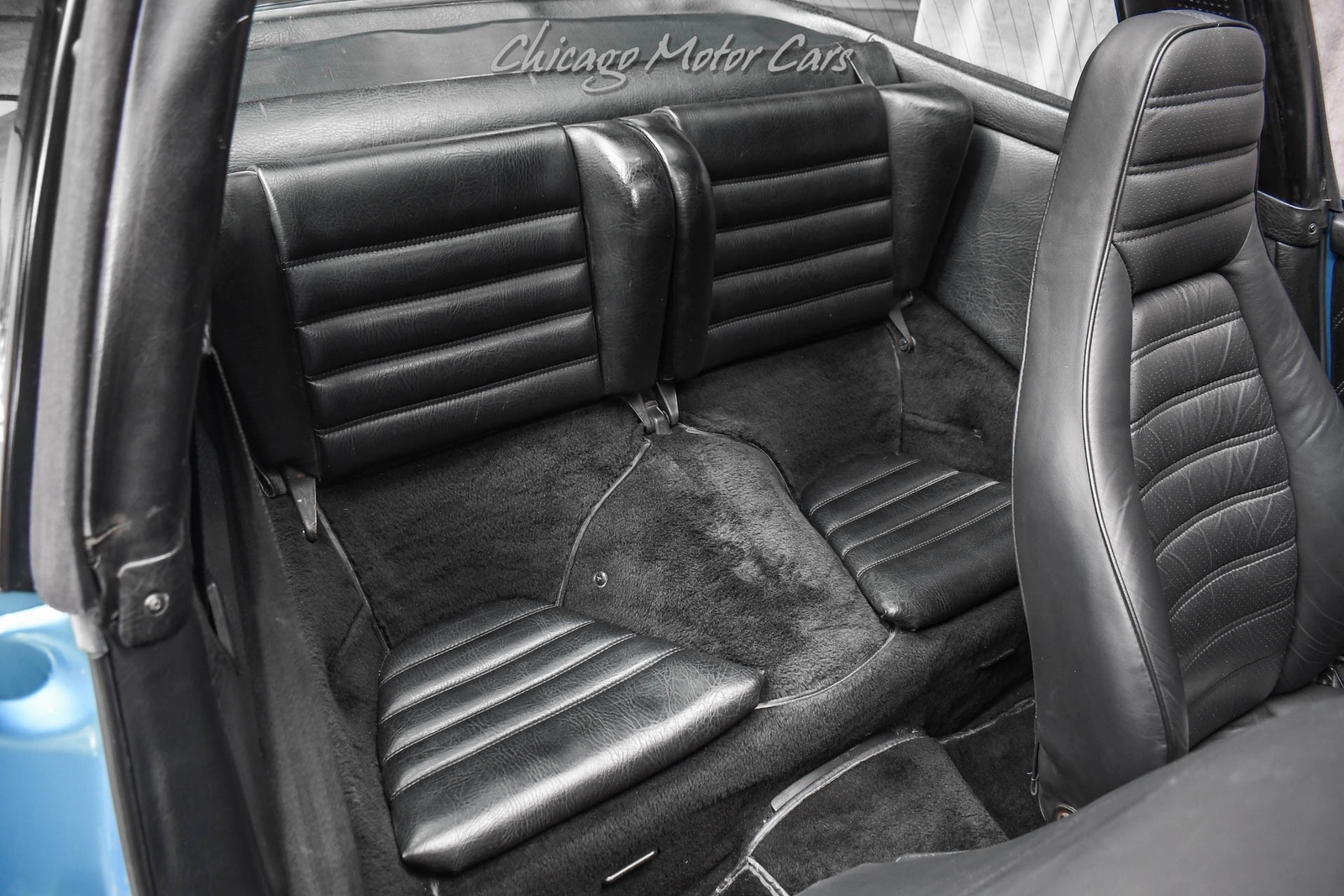 Porsche-911S-Targa-1977-Coupe-24