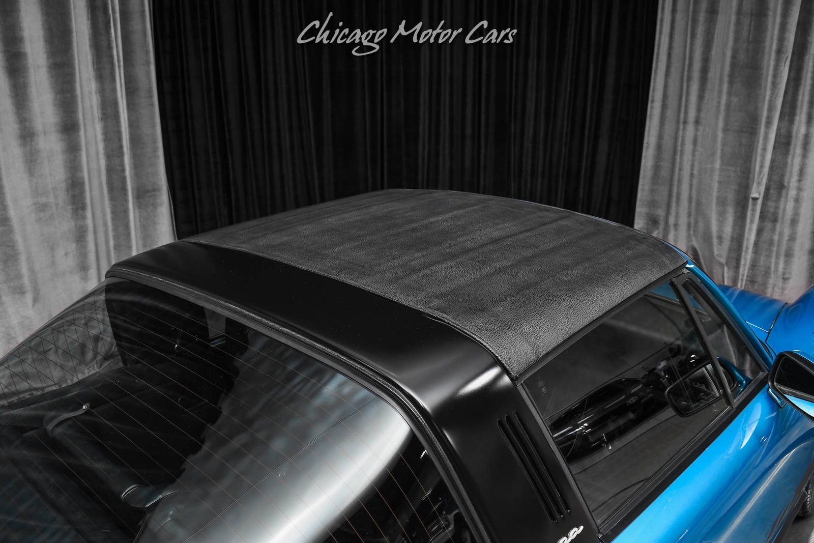 Porsche-911S-Targa-1977-Coupe-38