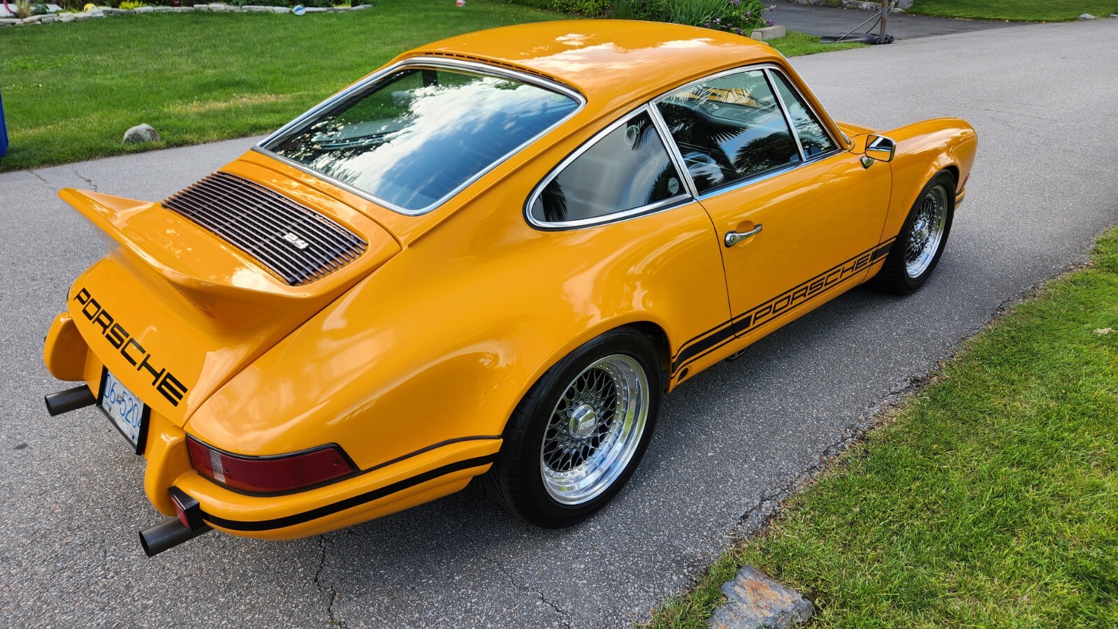 Porsche-911t-1973-Coupe-4