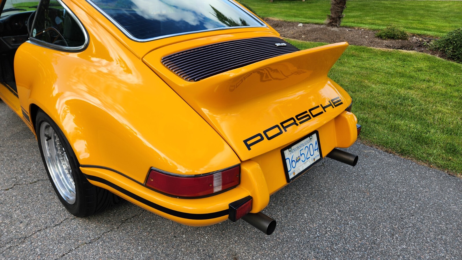 Porsche-911t-1973-Coupe-6