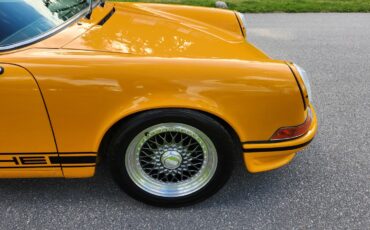 Porsche-911t-1973-Coupe-8