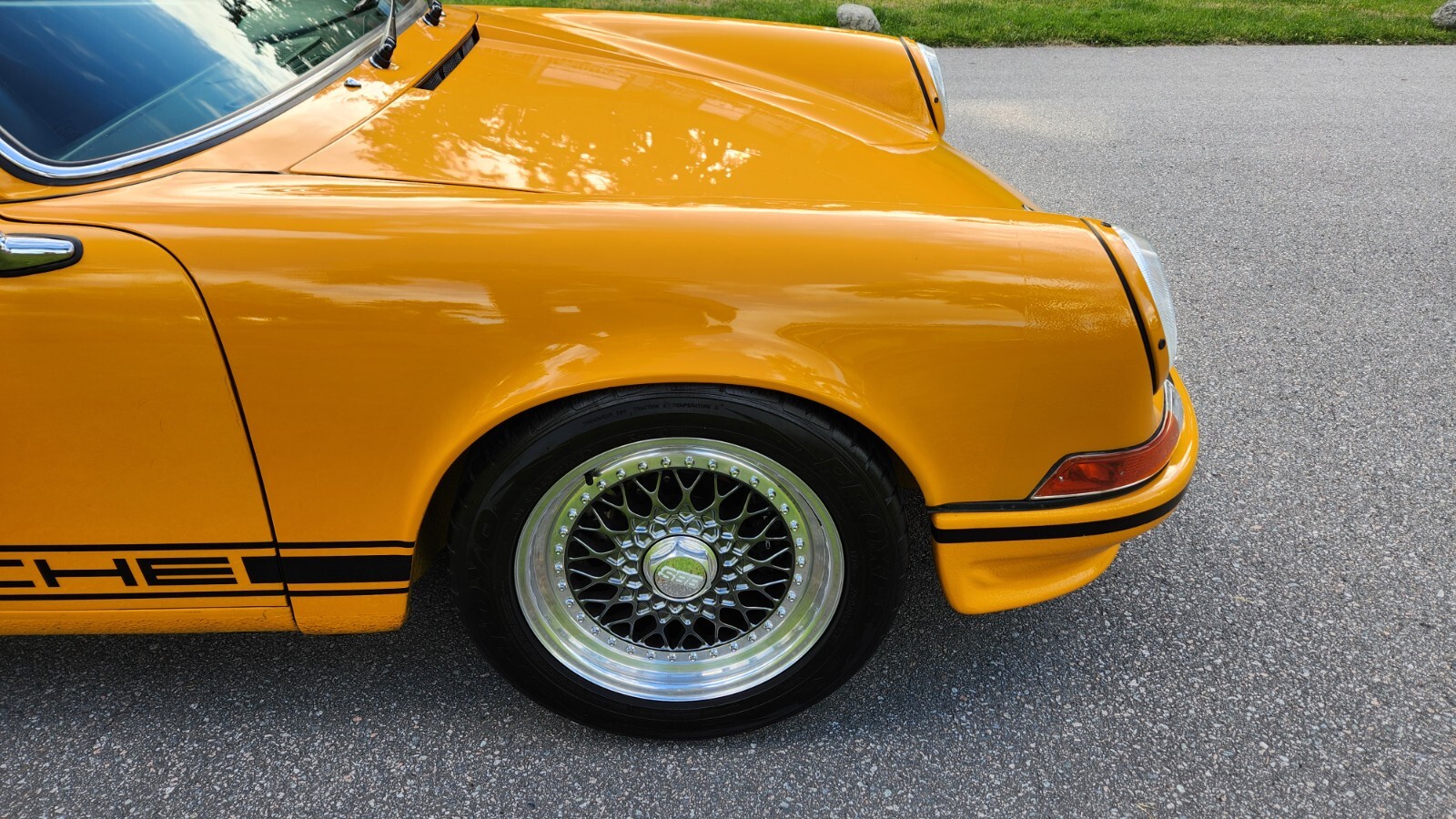 Porsche-911t-1973-Coupe-8