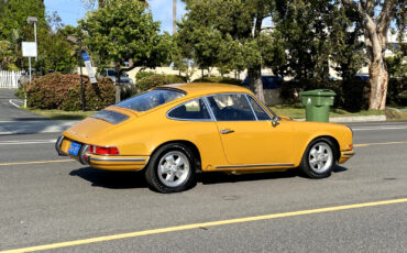 Porsche-912-1969-Coupe-14