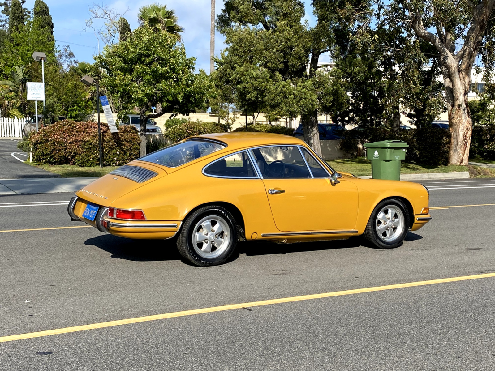 Porsche-912-1969-Coupe-14