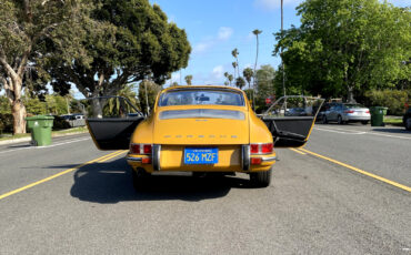 Porsche-912-1969-Coupe-16