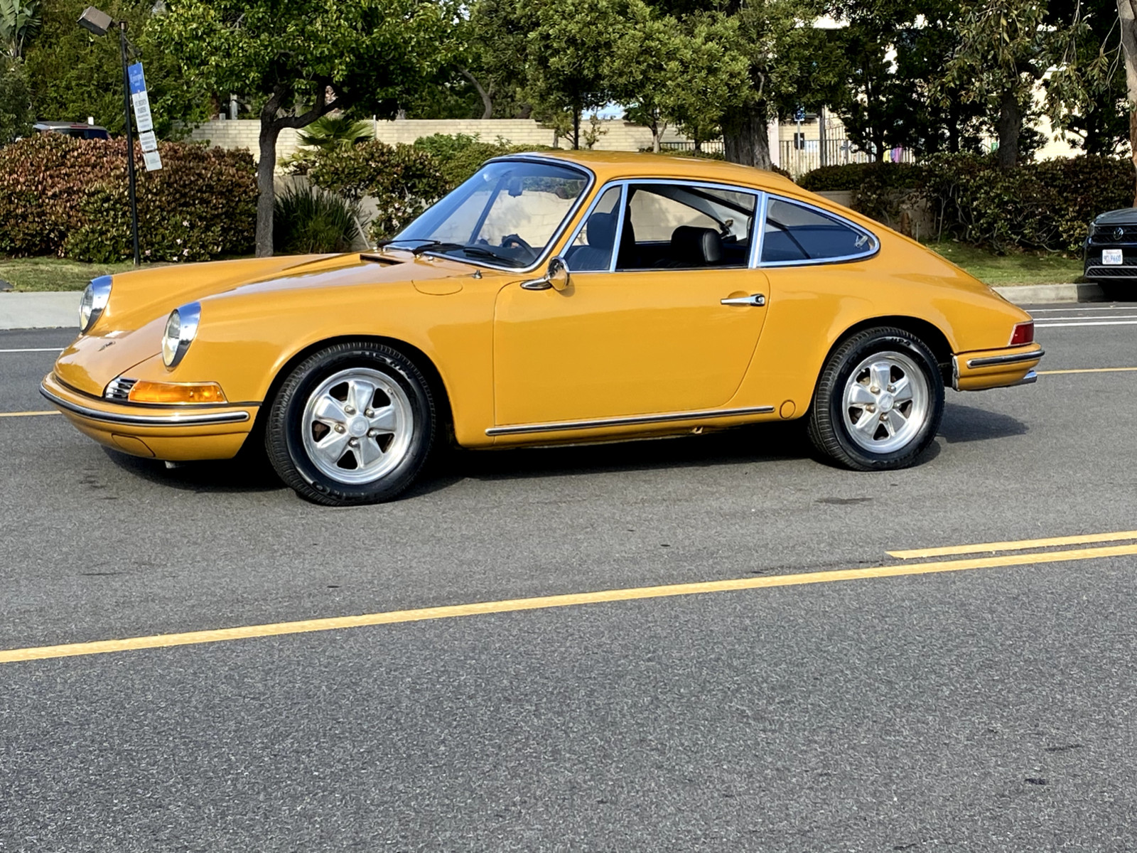 Porsche-912-1969-Coupe-3