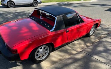 Porsche-914-1.8-1975-red-14