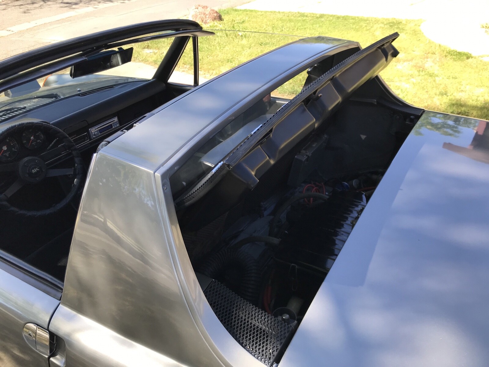 Porsche-914-1973-22
