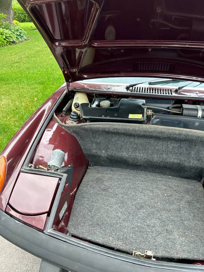 Porsche-914-1973-brown-17