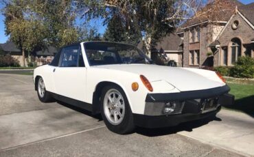 Porsche-914-1973-white-4