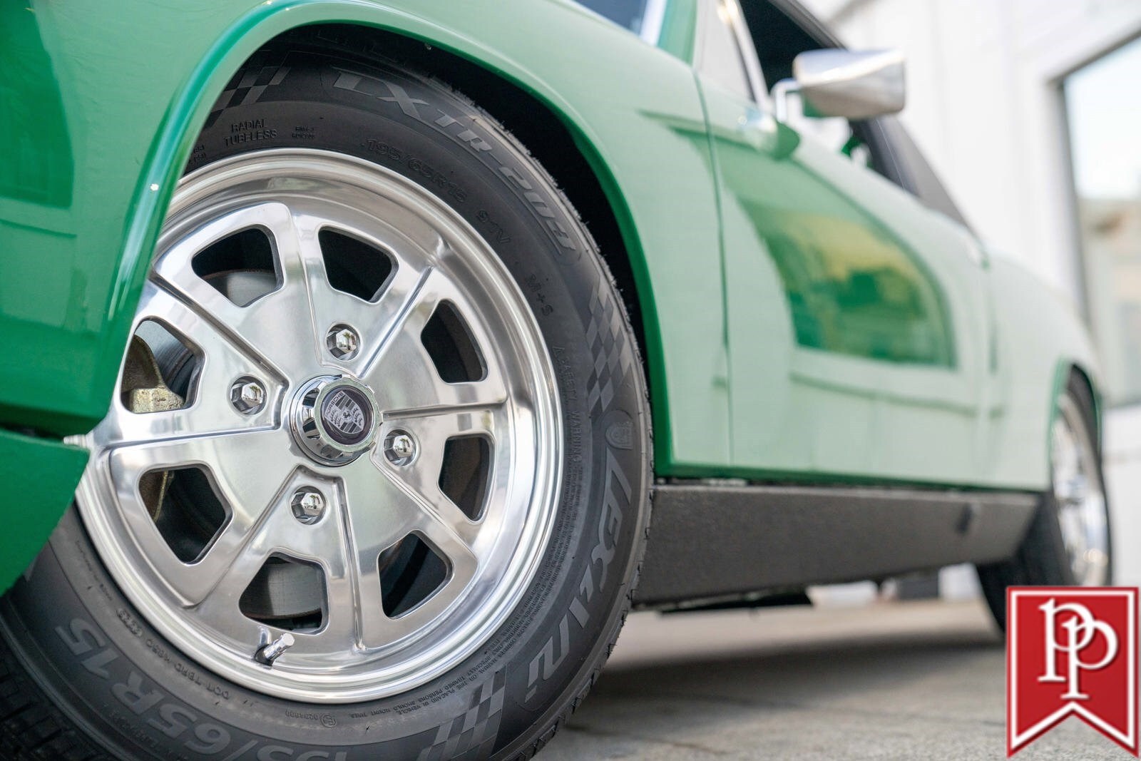 Porsche-914-1975-Coupe-14