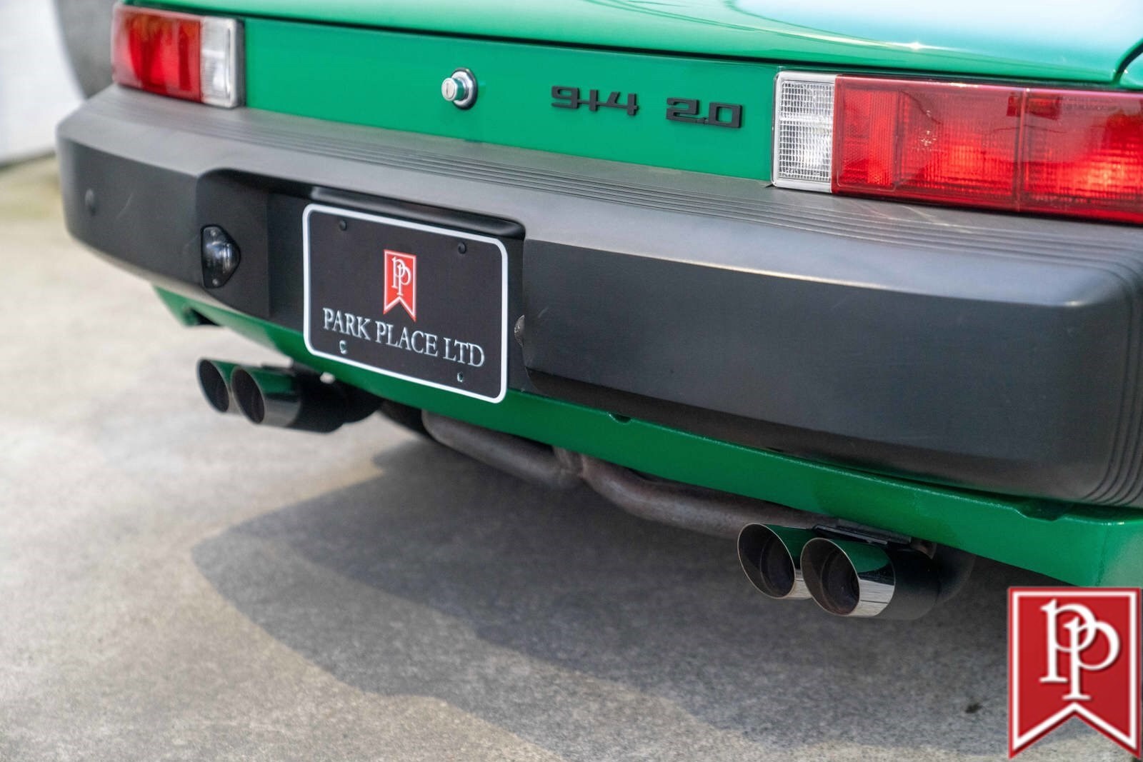 Porsche-914-1975-Coupe-18