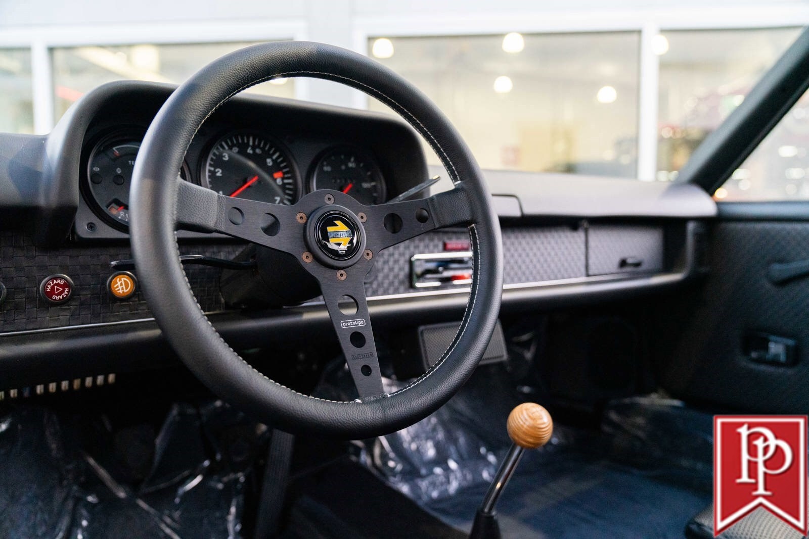 Porsche-914-1975-Coupe-23