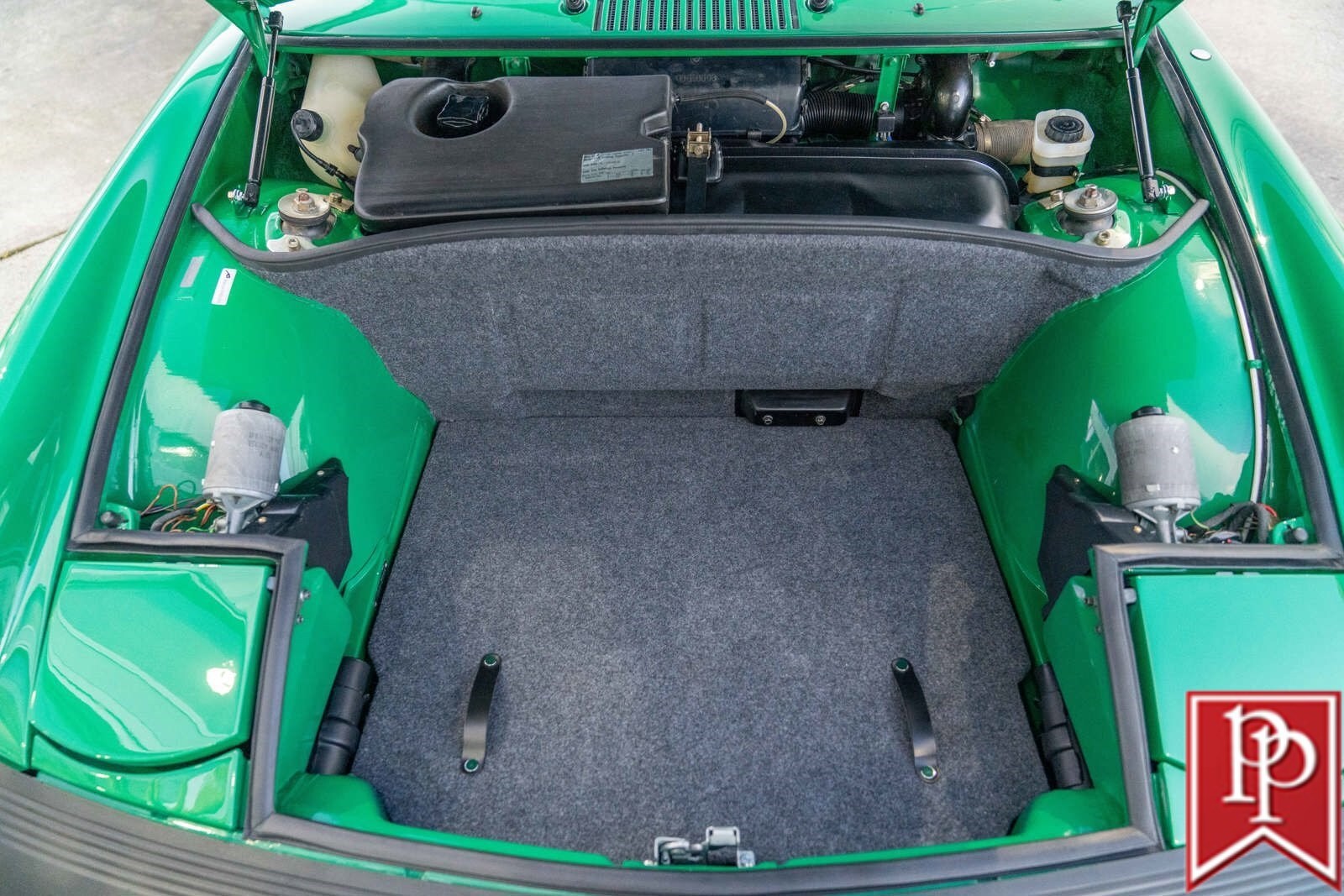 Porsche-914-1975-Coupe-36