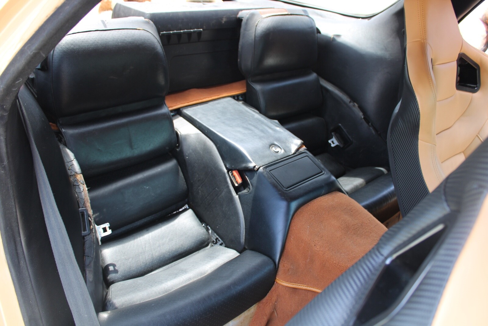 Porsche-928-1979-Coupe-7