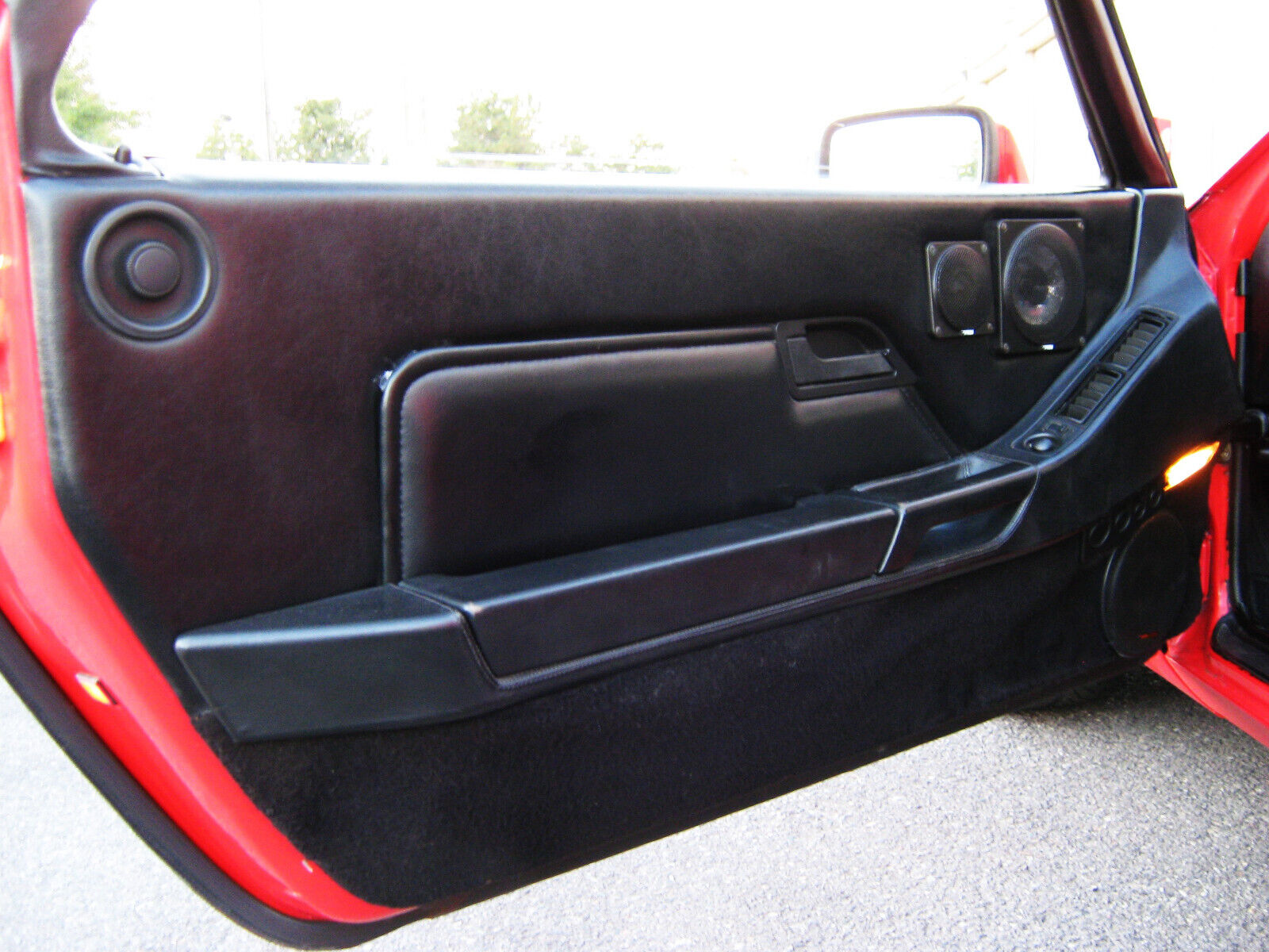Porsche-928-1982-Coupe-14