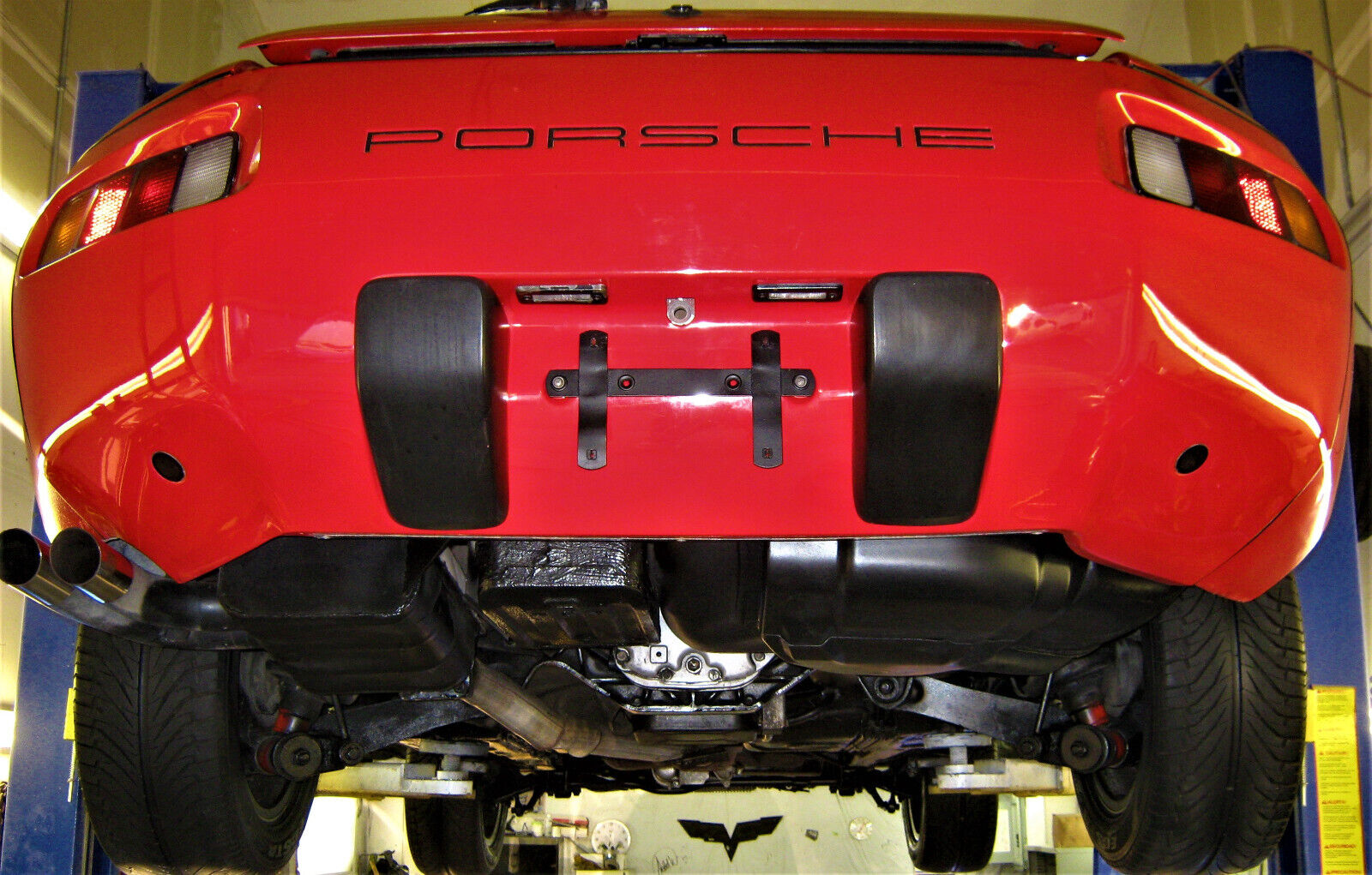 Porsche-928-1982-Coupe-18