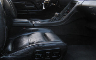 Porsche-928-1982-Coupe-27