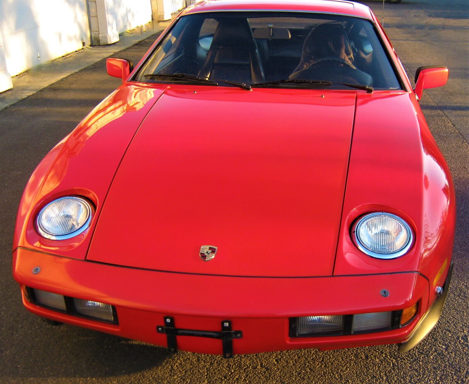 Porsche-928-1982-Coupe-8