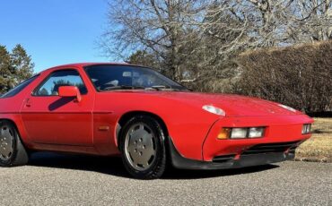 Porsche-928-1984-Coupe-19