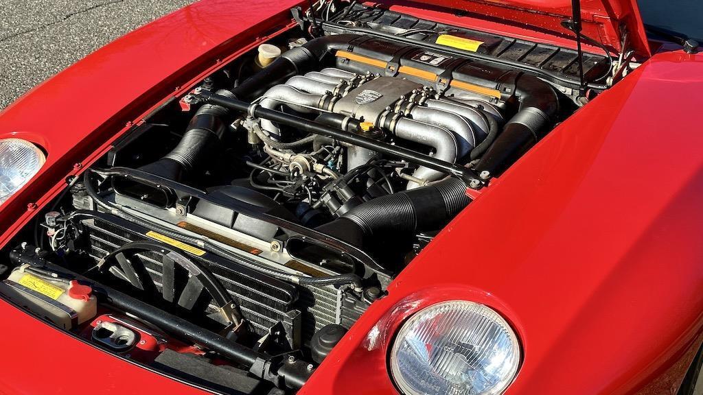 Porsche-928-1984-Coupe-30