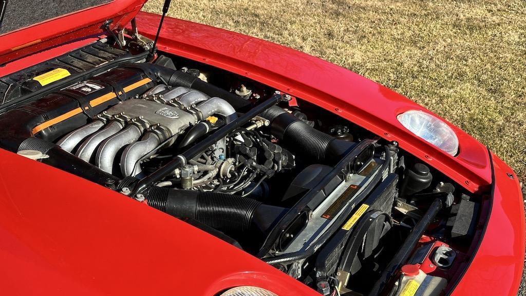 Porsche-928-1984-Coupe-33