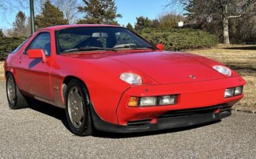 Porsche-928-1984-Coupe-6