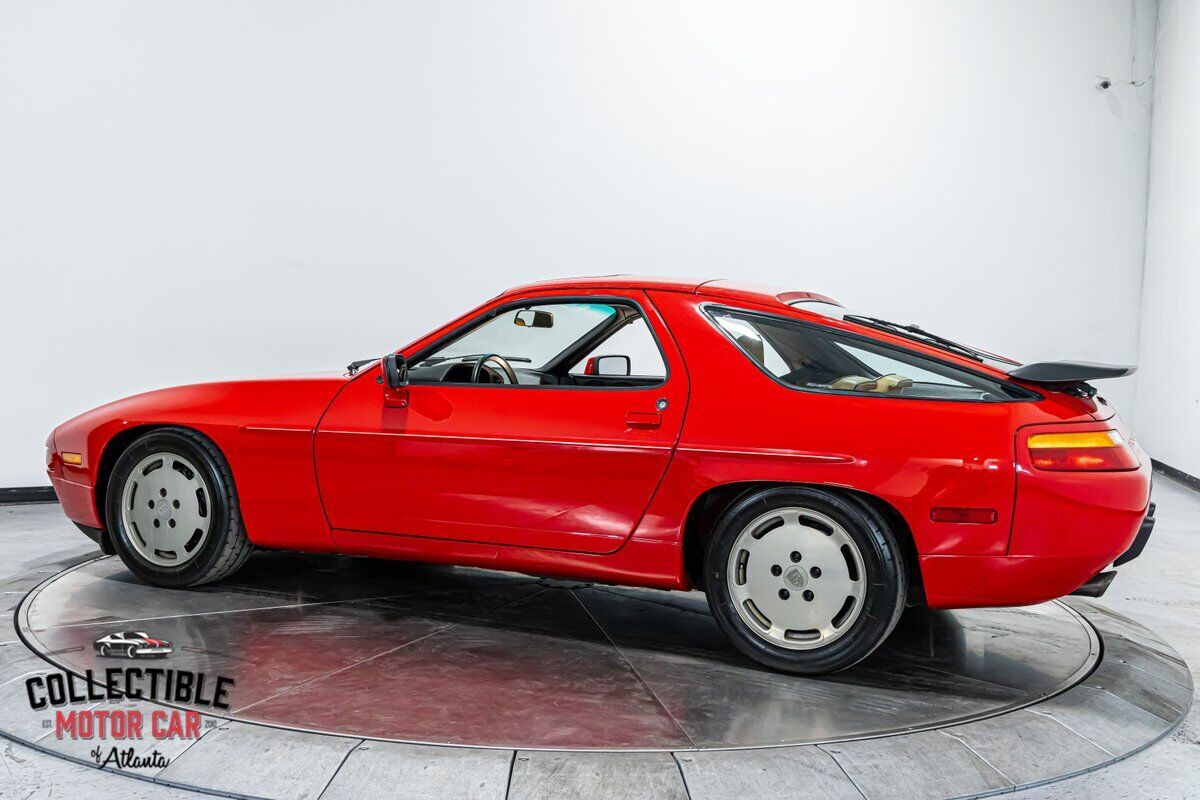 Porsche-928-1987-Hatchback-10