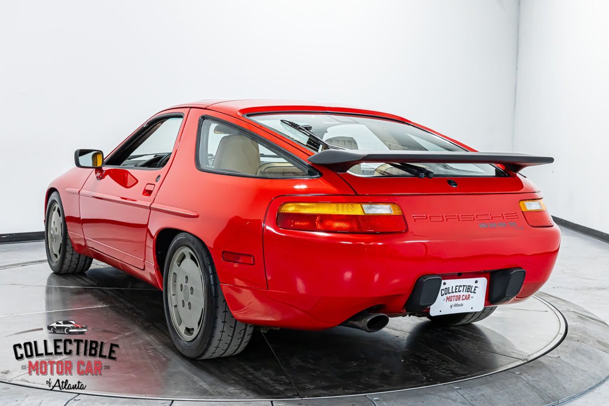 Porsche-928-1987-Hatchback-12