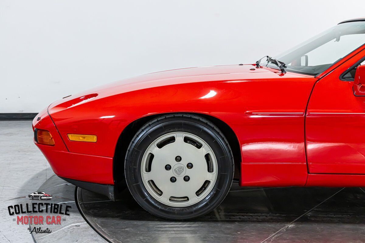 Porsche-928-1987-Hatchback-33