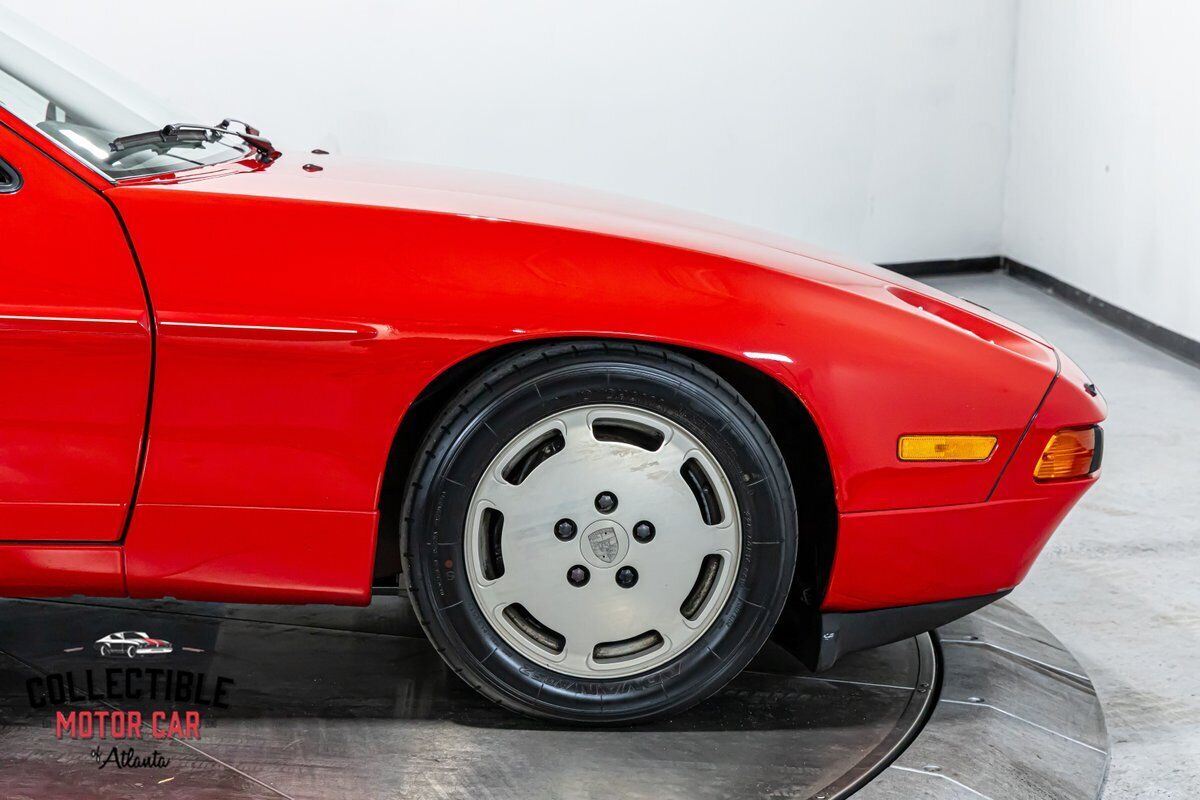 Porsche-928-1987-Hatchback-38