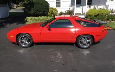 Porsche-928-1988-Coupe