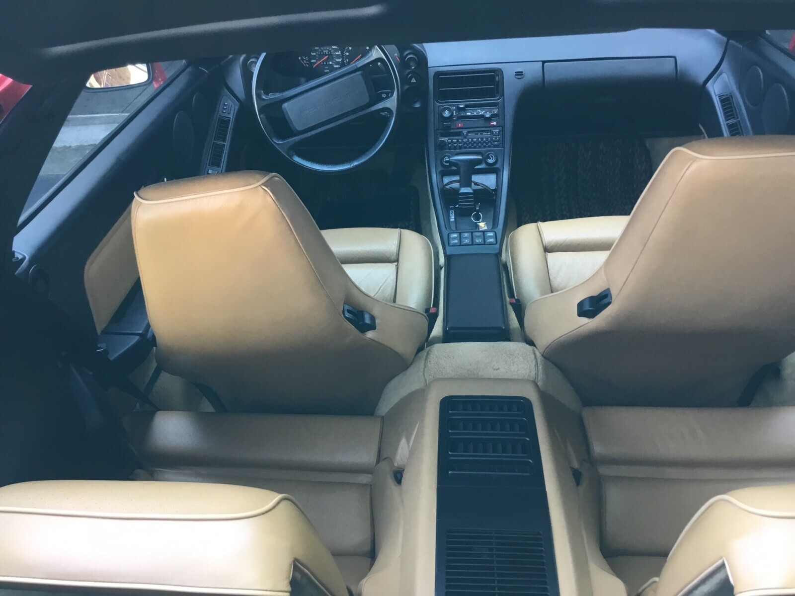 Porsche-928-1988-Coupe-9