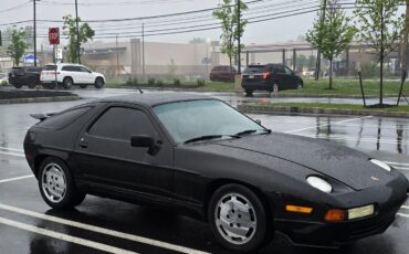 Porsche-928-1989-12