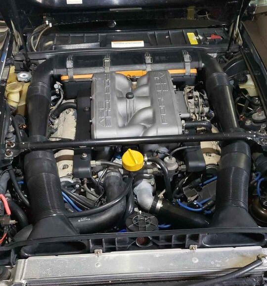 Porsche-928-1989-21