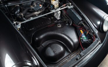 Porsche-930-1977-Coupe-28