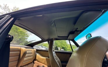 Porsche-930-1982-Coupe-23
