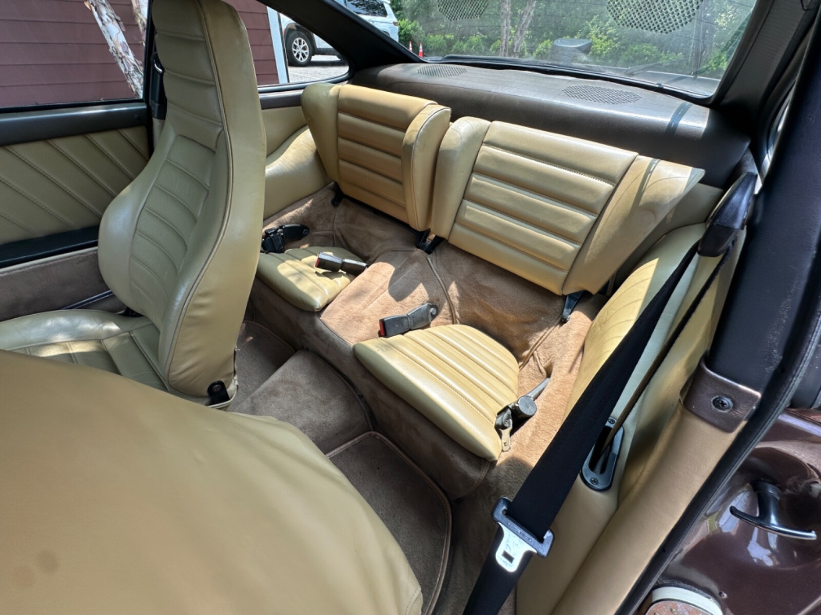 Porsche-930-1982-Coupe-27
