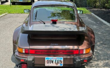 Porsche-930-1982-Coupe-5