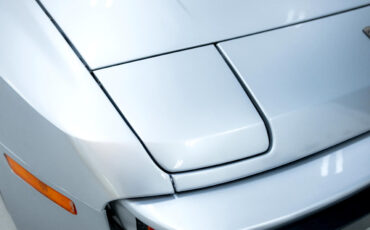 Porsche-944-1983-Coupe-10