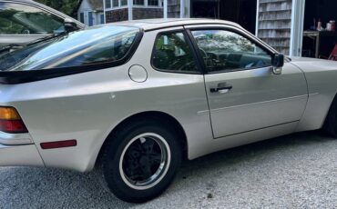 Porsche-944-1984-silver-4