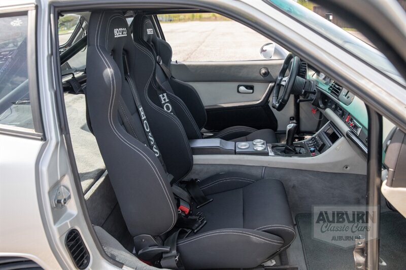 Porsche-944-1985-24