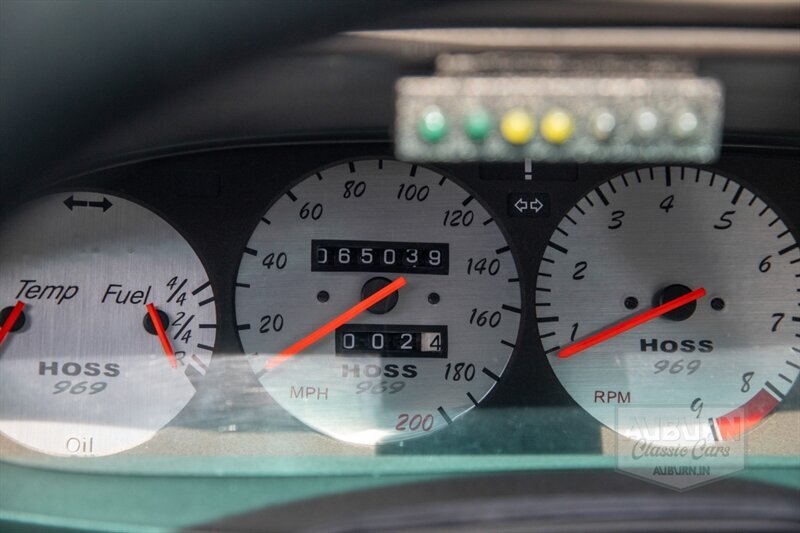 Porsche-944-1985-29