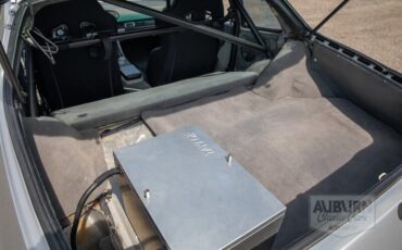 Porsche-944-1985-31