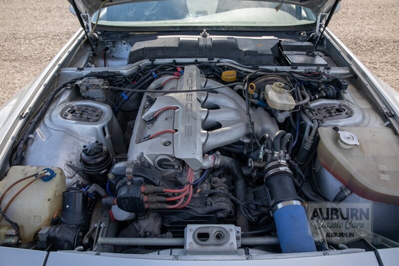 Porsche-944-1985-32