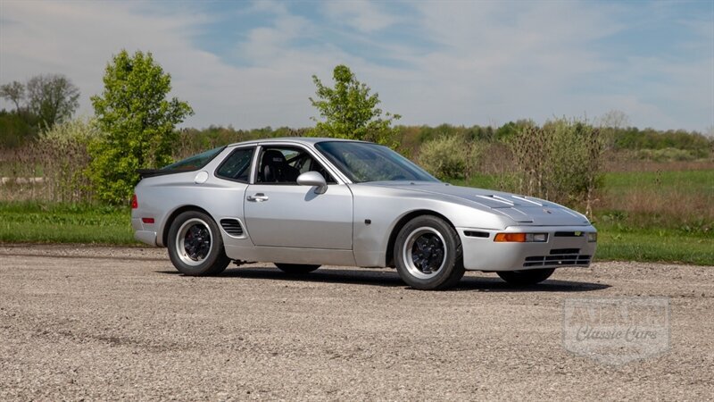 Porsche-944-1985-6