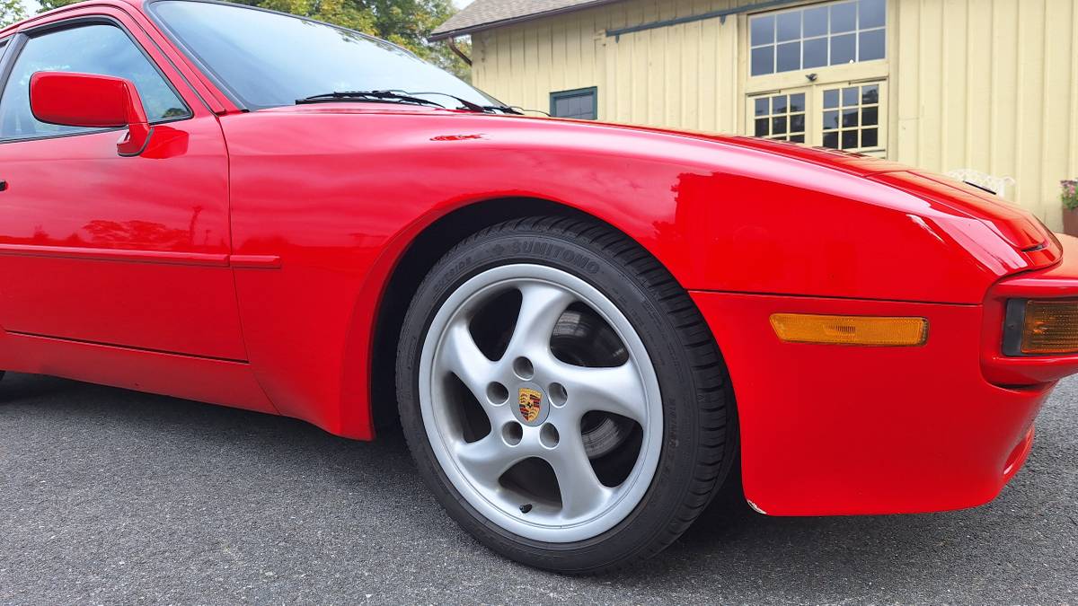 Porsche-944-1986-red-10