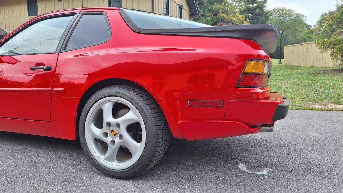 Porsche-944-1986-red-5