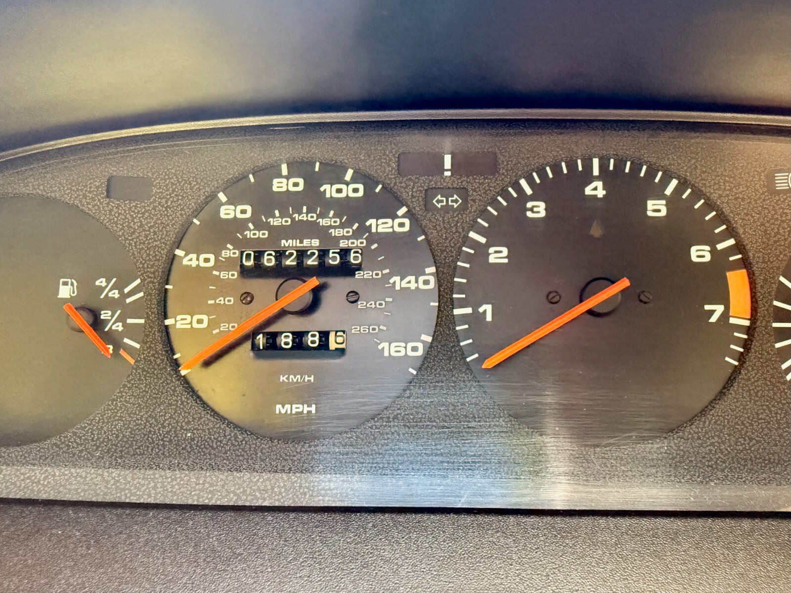 Porsche-944-1987-Coupe-20